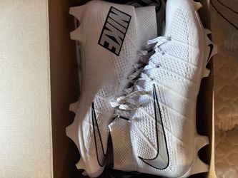 Nike untouchable football cleats