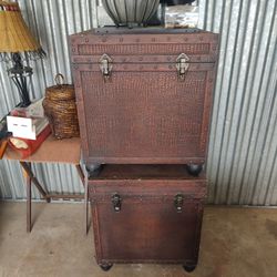 2. Small Storage Containers