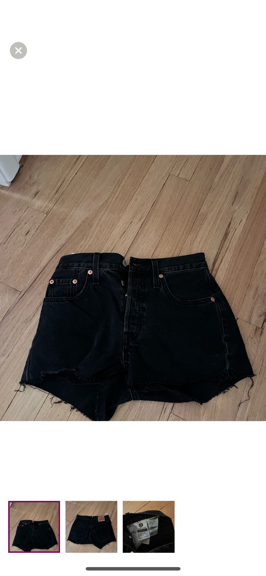 Women’s Black Distressed Levi’s Shorts