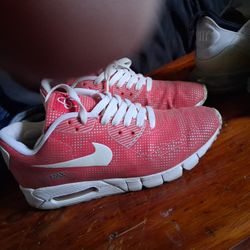 Nike Air Maxx Size 8