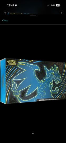 Charizard Ultra Premium Collection