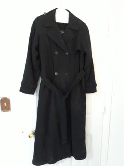 Raincoat black good condition size 8