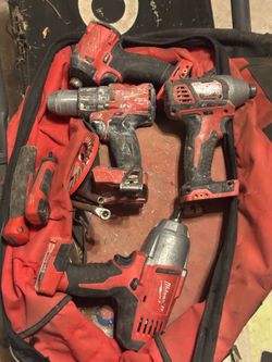 Milwaukee Power Tools