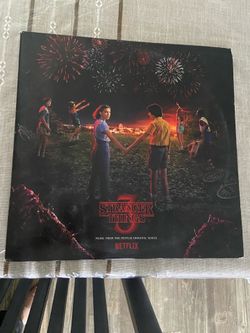 Stranger Things S3 Vinyl Record