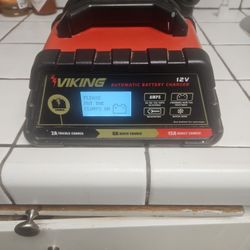 Small  VIKINH 12v automatic  Battery Charger