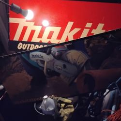 Makita Man Cave Signs