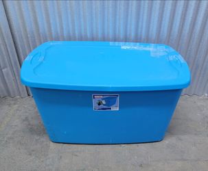 Sterilite Blue Storage Bin 30 Gal