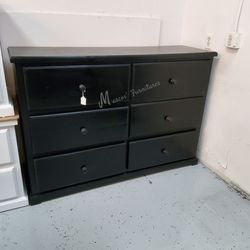 Black Bedroom Dresser!