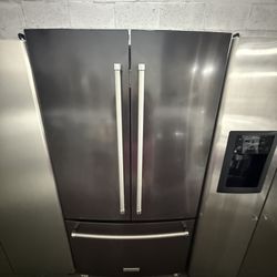 Kitchen Aid Refrigerator “36 ( Refrigeradores )