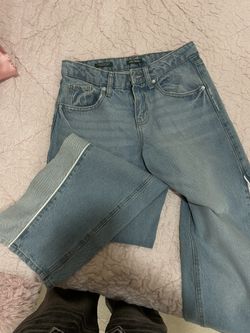 Mid rise  90’s Relaxed Straight Jeans