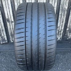 295/30/21  295 30 21  Michelin Pilot Sport 4S TESLA (LikeNew)