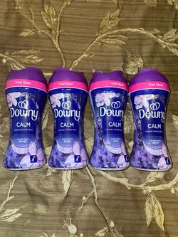 4🔥5.0 oz downy laundry scent booster all 4 for $20 firm on price