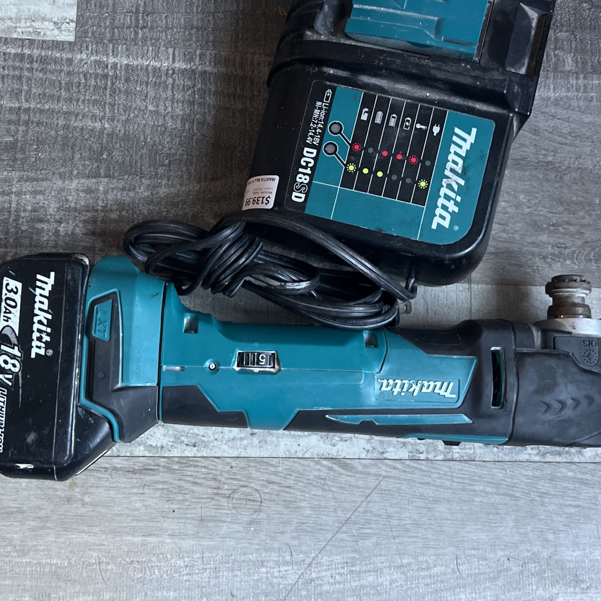 Makita 18volt Multi Tool  With Battery And Charger 