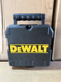 DEWALT 100 Ft Green Self-Leveling Cross Line Laser Level