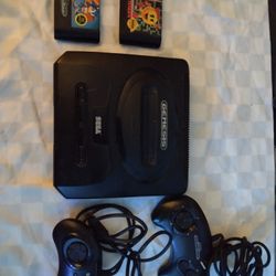 Sega Genesis W/2 Games 2 Remotes