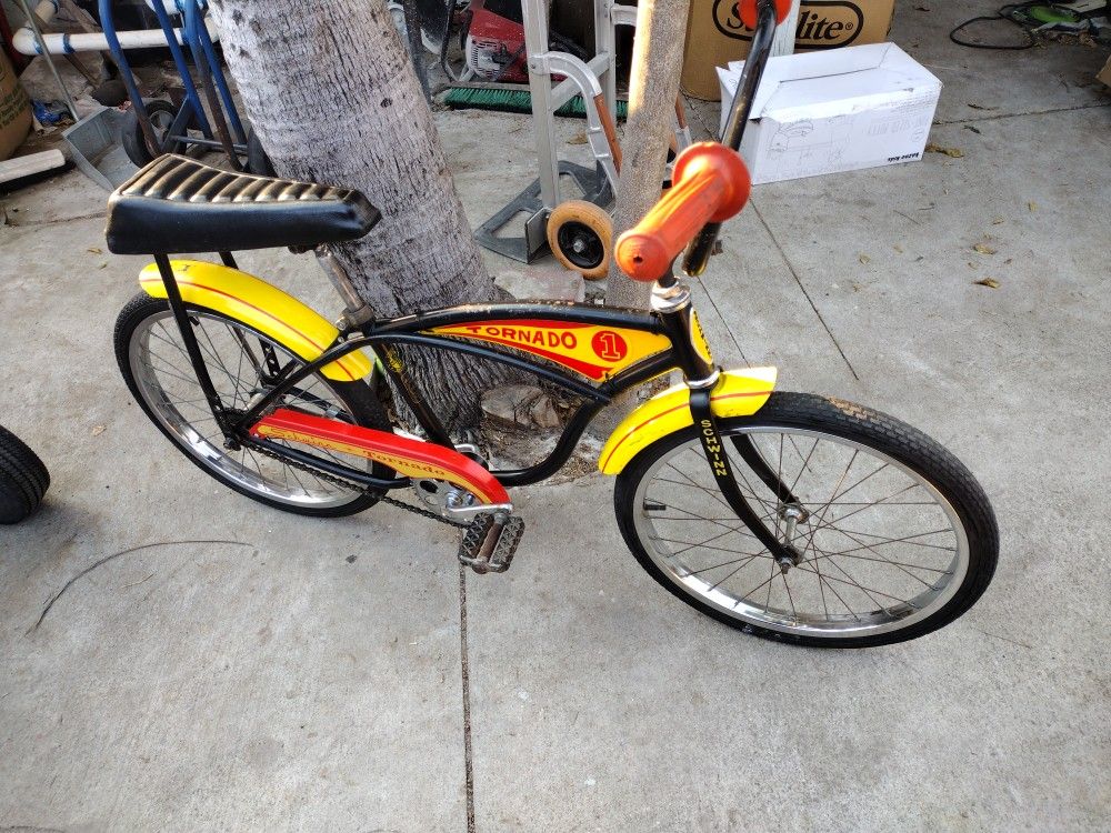1978 Schwinn Tornado for Sale in Downey, CA - OfferUp