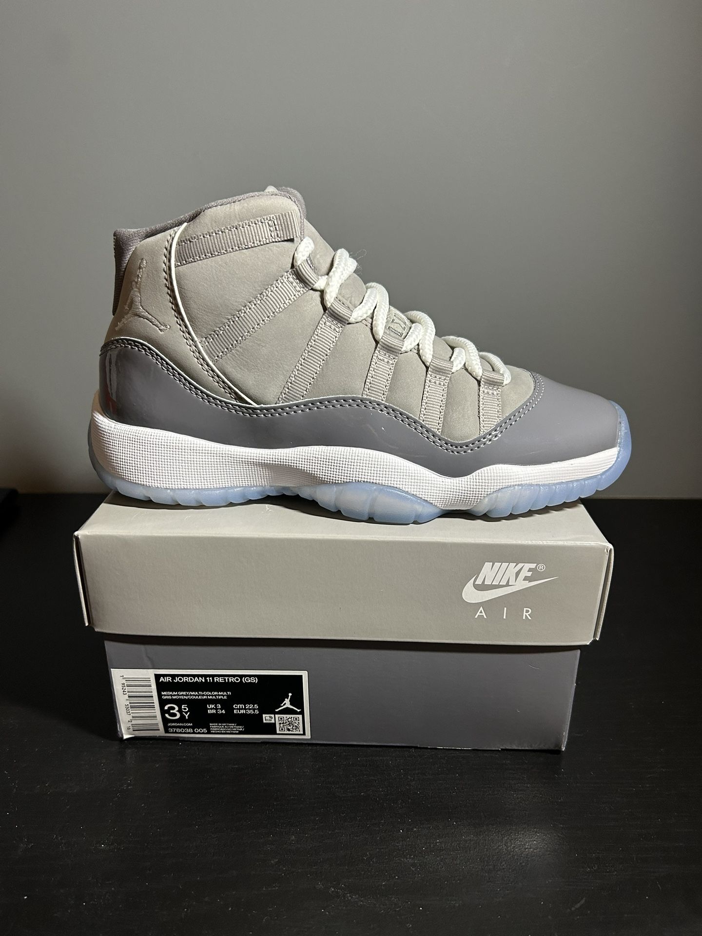 Jordan 11 Cool Grey Size