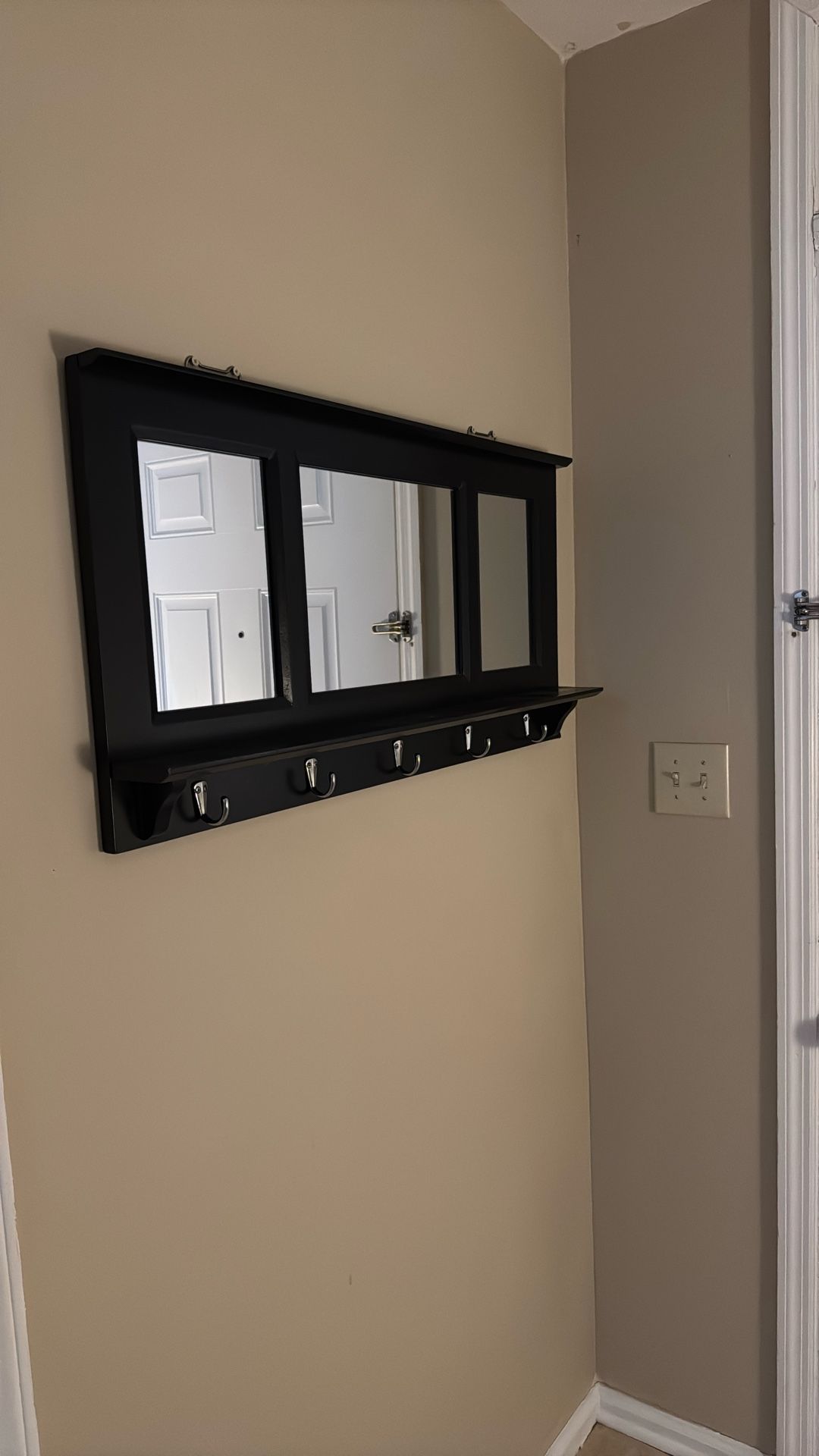 Mirror Wall Key Holder 