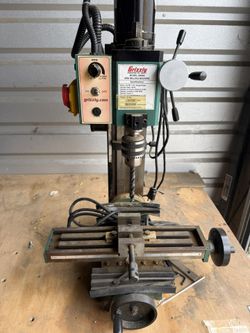 Grizzly Mini Milling Machine