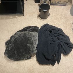 2 Large Blankets