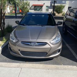 2012 Hyundai Accent