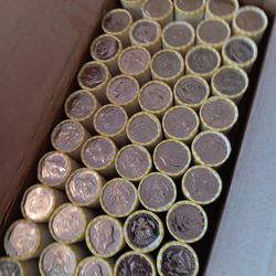 2025 Fifty Cents Pieces Uncirculater 0ne Box 1000 Dollars  Or Dollar  Each