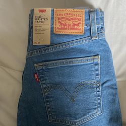 Levi’s Jeans