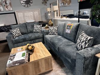 Customizable sofa set! 📲💙✨ Any fabric & color!