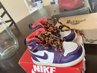 Toddler - Jordans Size 5