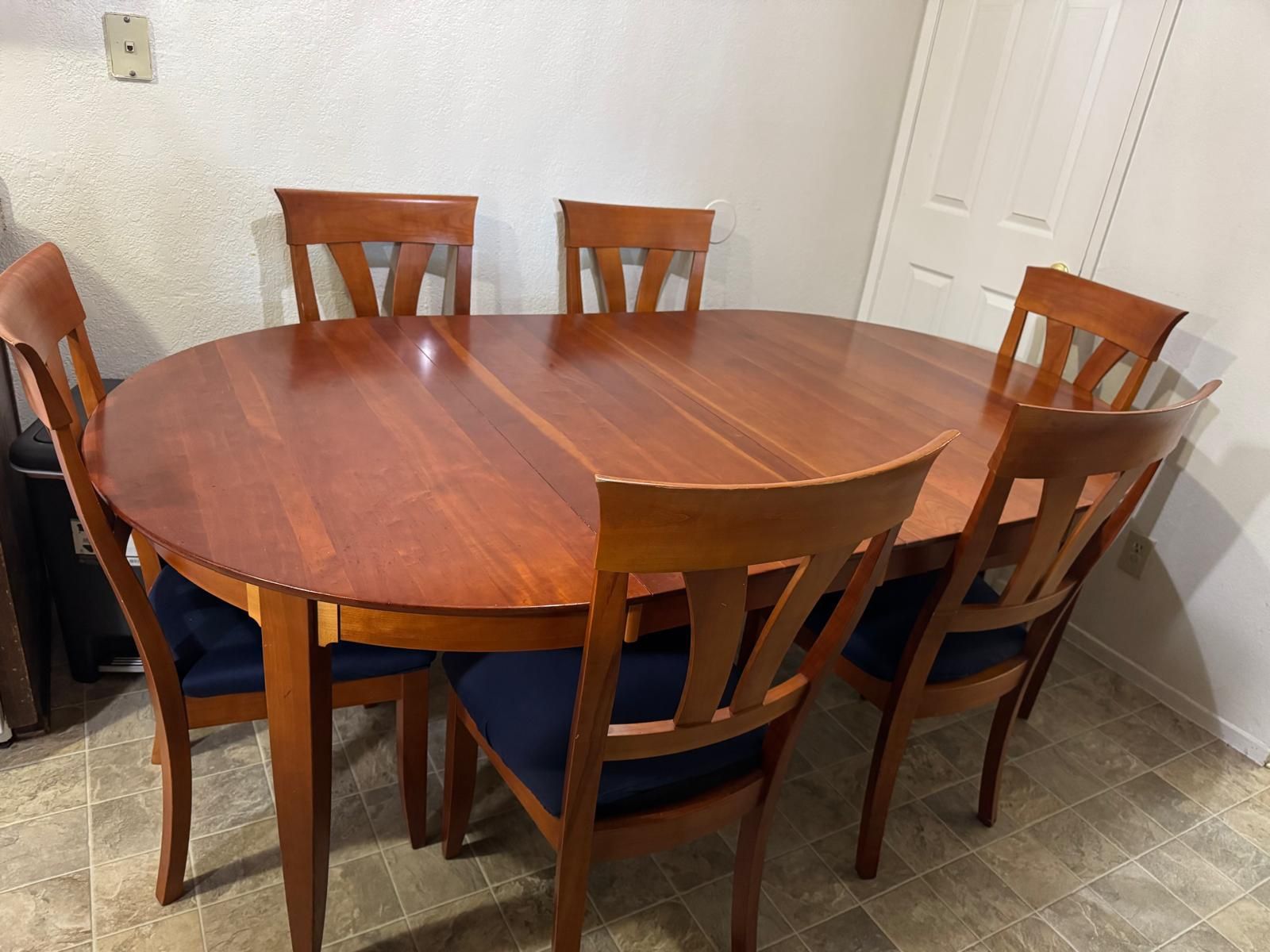 Dinning Table