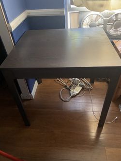 Dark Brown Table With Extension Leaf