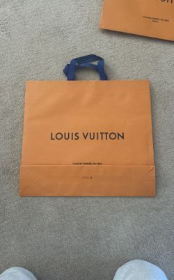 Louis Vuitton Paper bag