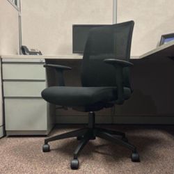 Ergonomic Office Chair 