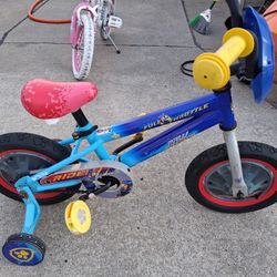 /*/*/*/* KIDS BIKES *\*\*\*\t