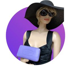 Calfskin Articles Voyage Zippy Wallet Lilac 