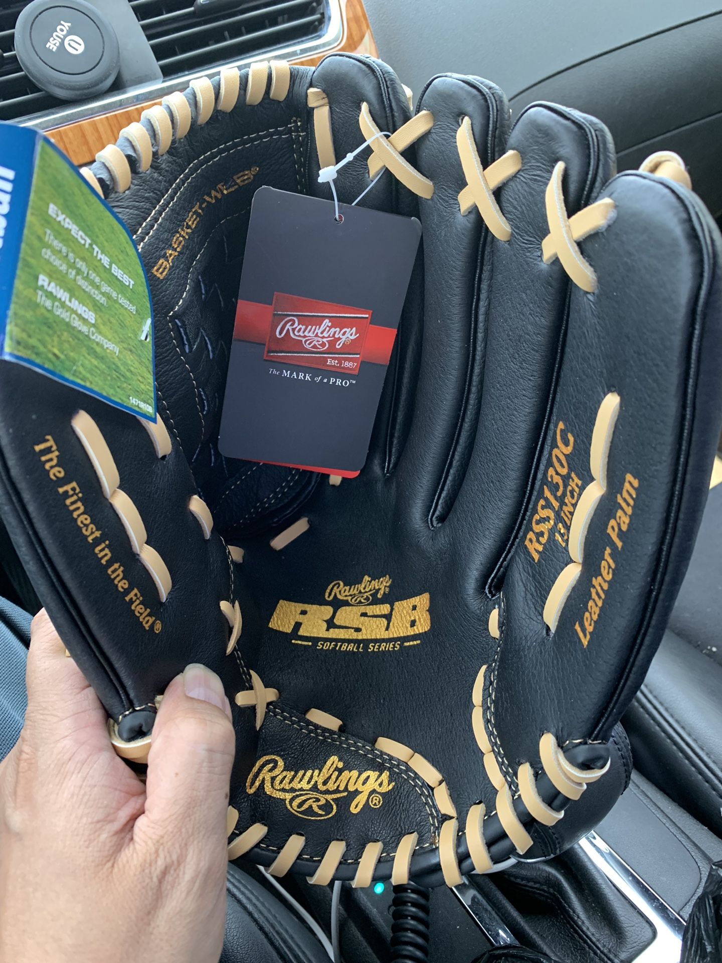 Rawling softball glove 13 inch brand new