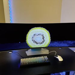 Samsung Odyssey 49” Curved Ultra-Wide Gaming Monitor | Super Ultrawide | Excellent