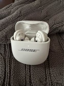 Bose QuietComfort Ultra Earbuds (2nd Gen) $180