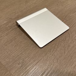 Apple trackpad 
