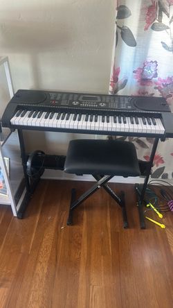 Keyboard, fully functioning $20 w/bench