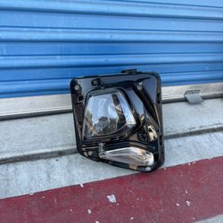 2019,202,21,2022 Chevy,Chevrolet Blazer Headlight Xenon Lh