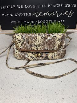JESSICA SIMPSON SNAKE PRINT CLUTCH