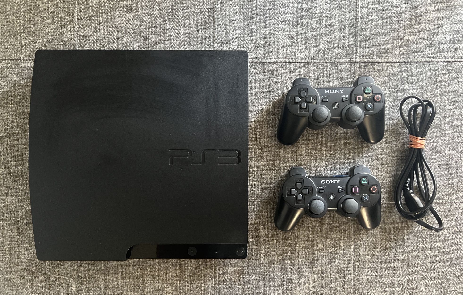 Sony PS3 Console CECH-3001A w/ 2 Controllers & Power Cable