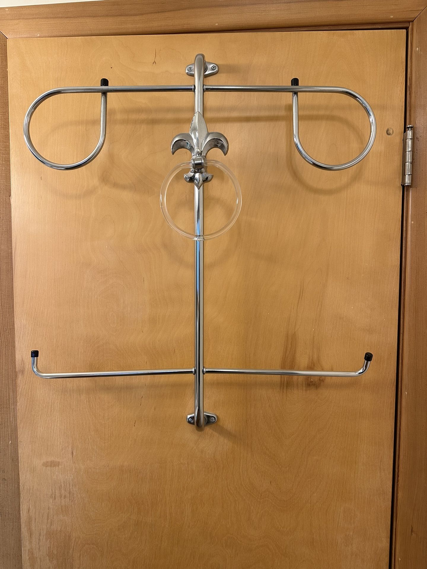 Retro Towel Rack