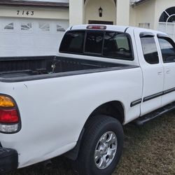Toyota Tundra 2001 4.7 L