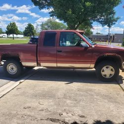 1998 Chevy 1500 Z71 X Cab Short Bed