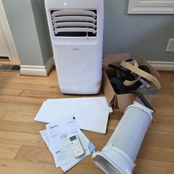 Midea portable 8000 BTUs air conditioner