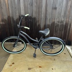 Huffy Cranbrook Women's Comfort Cruiser Bike