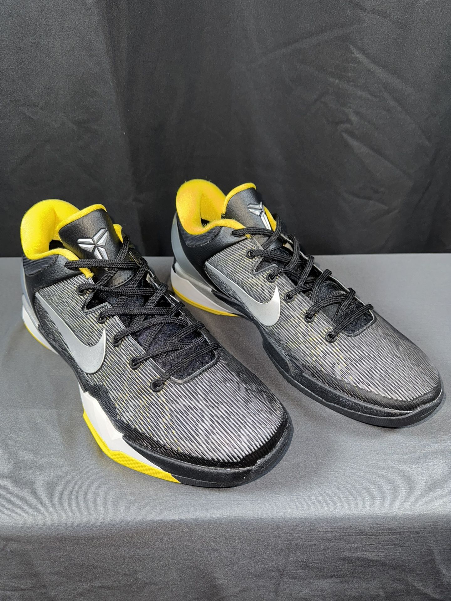 Nike Kobe 7 Black White Del Sol