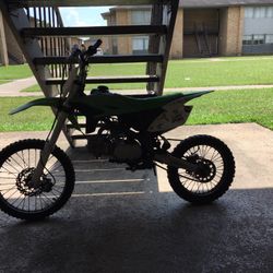 Rfz 140cc Max Green And White